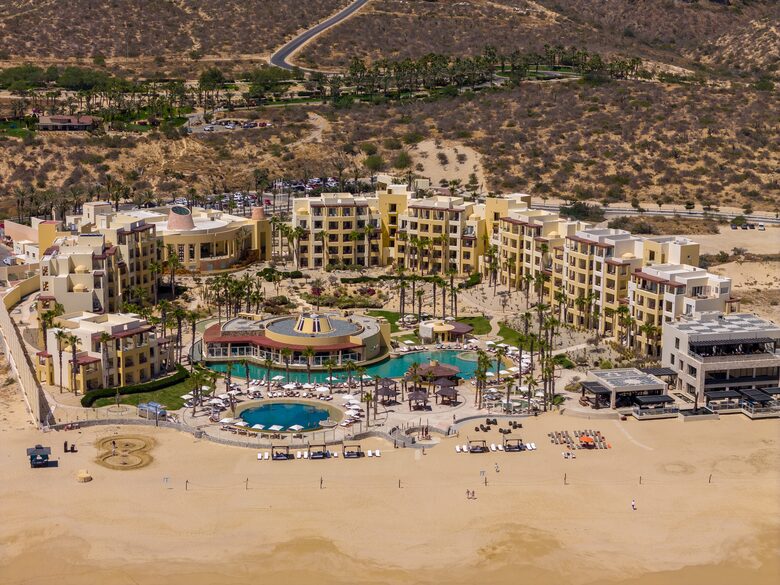 Elegant Oceanview Cabo Beach Villa with Rooftop Terrace & Club Access - Cabo San Lucas, Baja California Sur, Mexico
