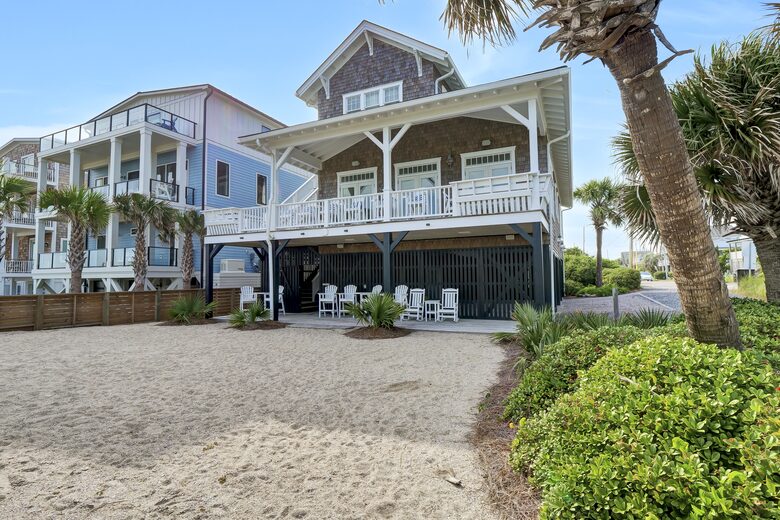 An Oceanfront Escape at Wrightsville Beach - Wrightsville Beach, North Carolina