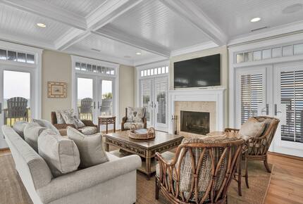 An Oceanfront Escape at Wrightsville Beach - Wrightsville Beach, North Carolina