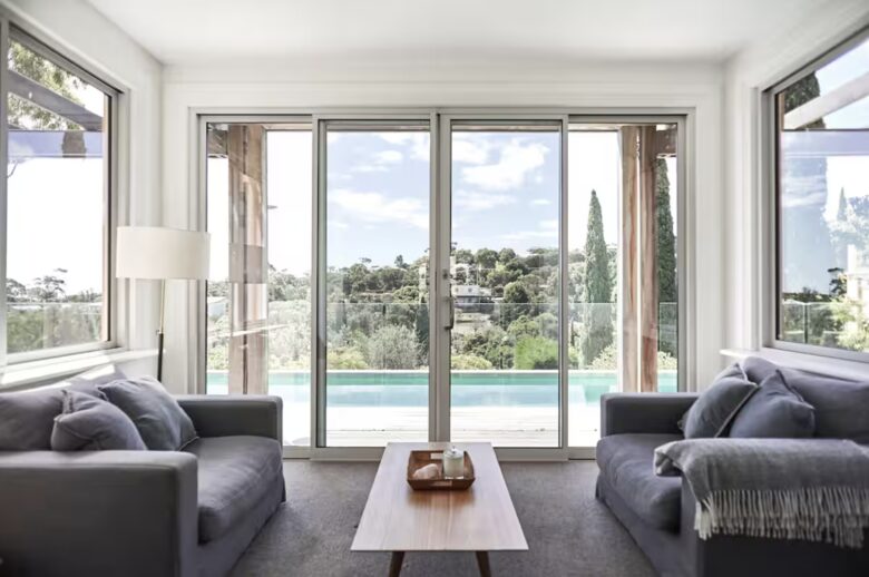 Stylish Sanctuary with Pool, Cinema & Designer Interiors - Mount Martha, Australia