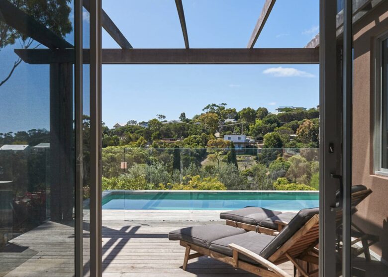 Stylish Sanctuary with Pool, Cinema & Designer Interiors - Mount Martha, Australia