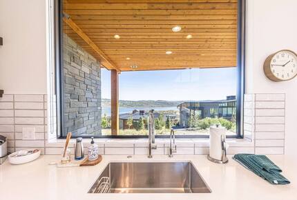 Elevated Elegance Minutes from Deer Valley - Daniel, Utah