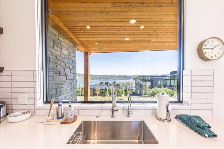 Elevated Elegance Minutes from Deer Valley - Daniel, Utah