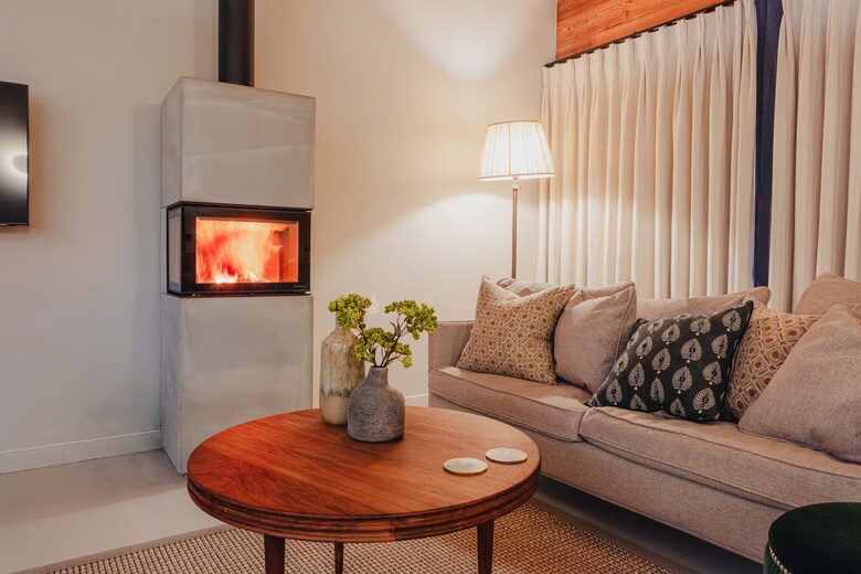 Rum Doodle | Charming Apartment - Saint-Chaffery, France