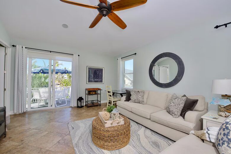 Sea La Vie - Fort Myers Beach, Florida