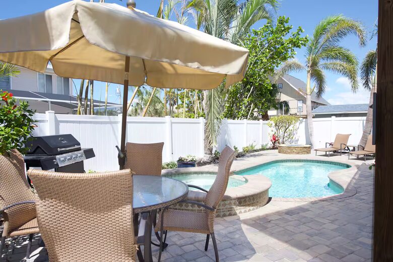 Sea La Vie - Fort Myers Beach, Florida