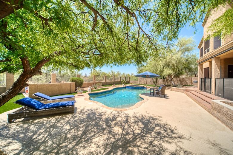 Tranquil Oasis with Putting Green & Outdoor Lounge - Scottsdale, Arizona