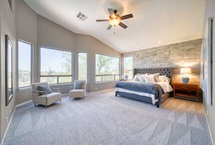 Tranquil Oasis with Putting Green & Outdoor Lounge - Scottsdale, Arizona