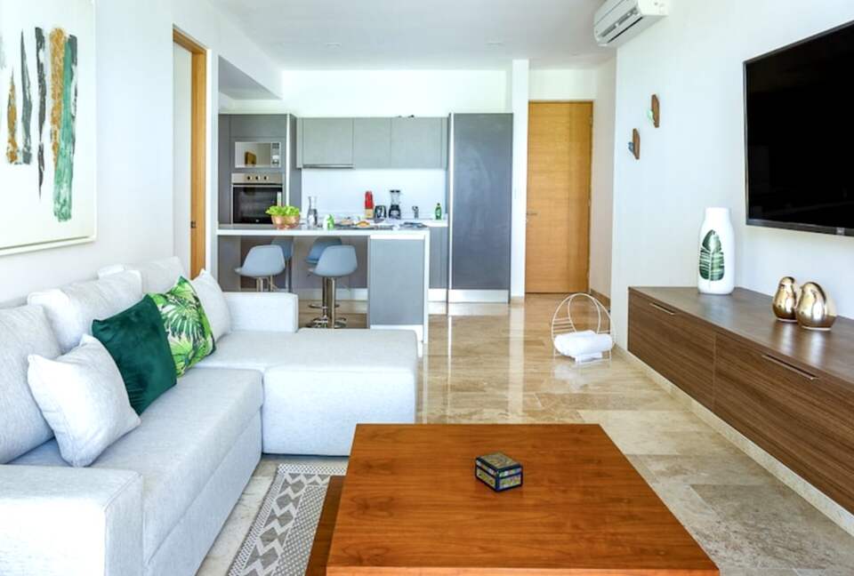Coastal Getaway Steps from the Shore - Playa Del Carmen, Mexico
