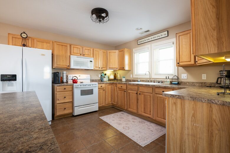 Charming Beach Retreat Near the Heart of the Outer Banks - Kill Devil Hills, North Carolina