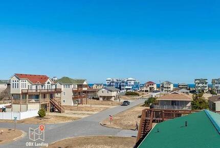 Charming Beach Retreat Near the Heart of the Outer Banks - Kill Devil Hills, North Carolina