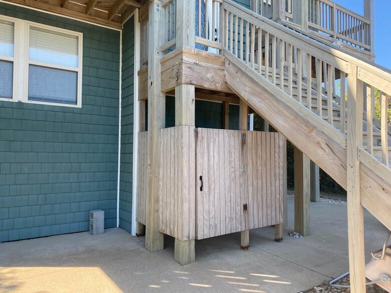 Charming Beach Retreat Near the Heart of the Outer Banks - Kill Devil Hills, North Carolina