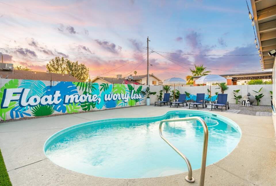 Colorful Oasis with Poolside Cabanas & Modern Flair - Phoenix, Arizona