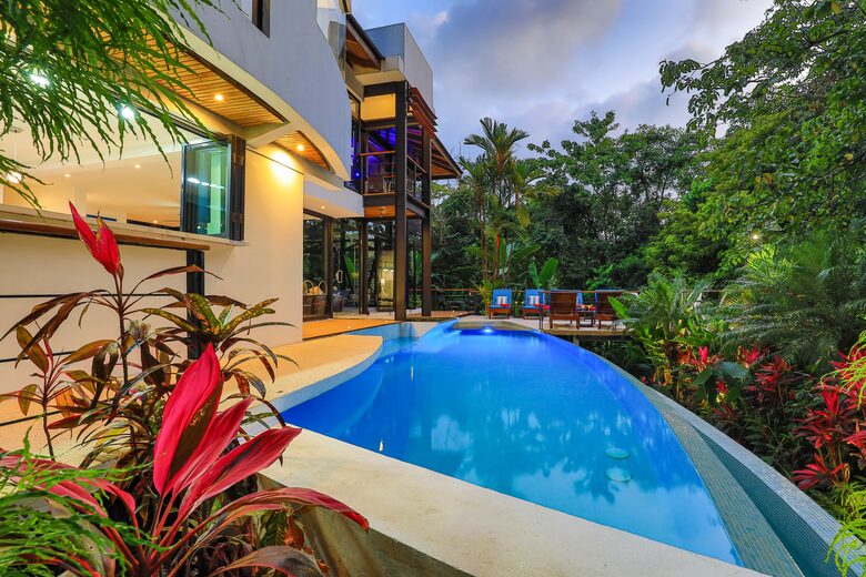 The Glass House at Manuel Antonio - Quepos, Costa Rica