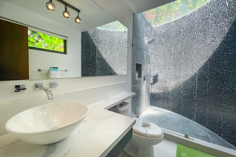 The Glass House at Manuel Antonio - Quepos, Costa Rica