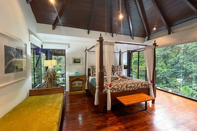 The Glass House at Manuel Antonio - Quepos, Costa Rica