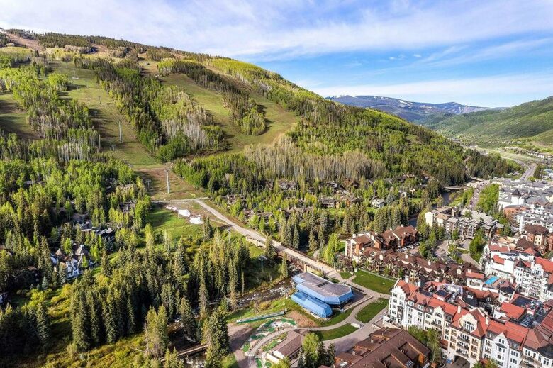 Lionshead Village Residence - Just Steps to the Gondola - Vail, Colorado