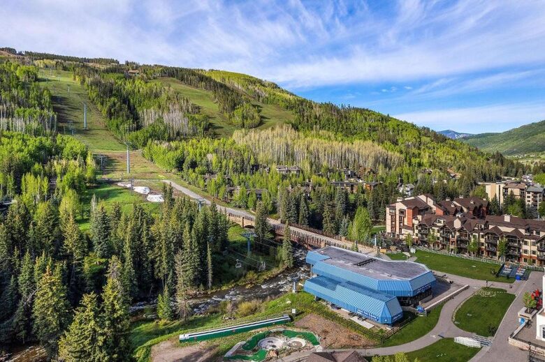 Lionshead Village Residence - Just Steps to the Gondola - Vail, Colorado
