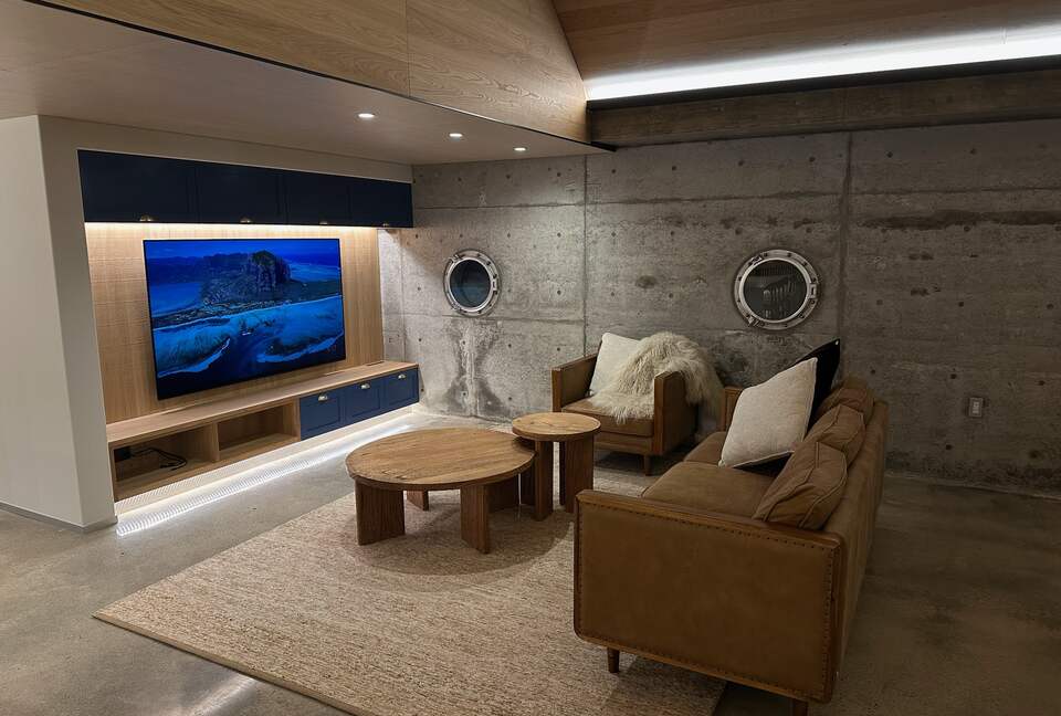 A Designer Ski-In/Ski-Out Escape in Hakuba - Hakuba, Japan