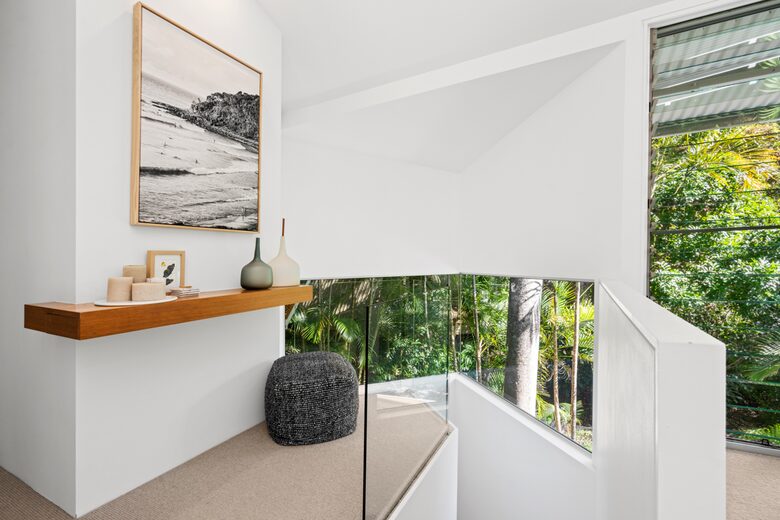 Luxury Tree-Top Retreat in Noosa’s Prestigious Little Cove - Noosa Heads, Australia