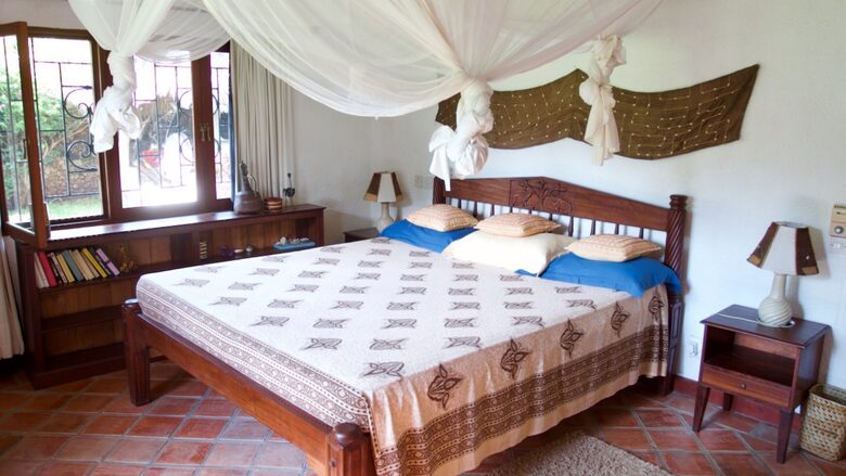 Elegant Beachside Retreat with Private Pool - Malindi, Kenya