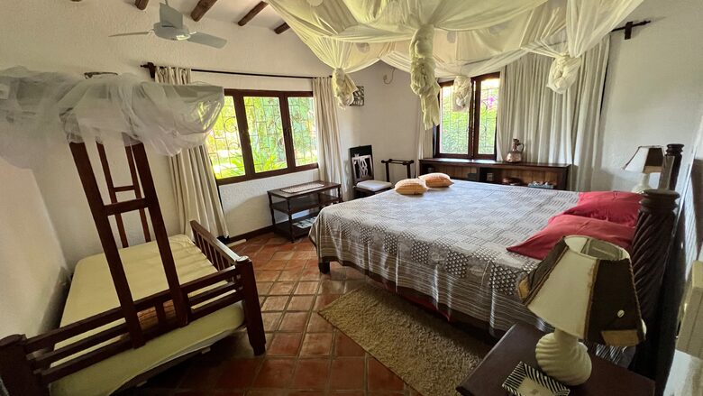 Elegant Beachside Retreat with Private Pool - Malindi, Kenya
