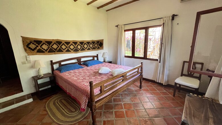 Elegant Beachside Retreat with Private Pool - Malindi, Kenya