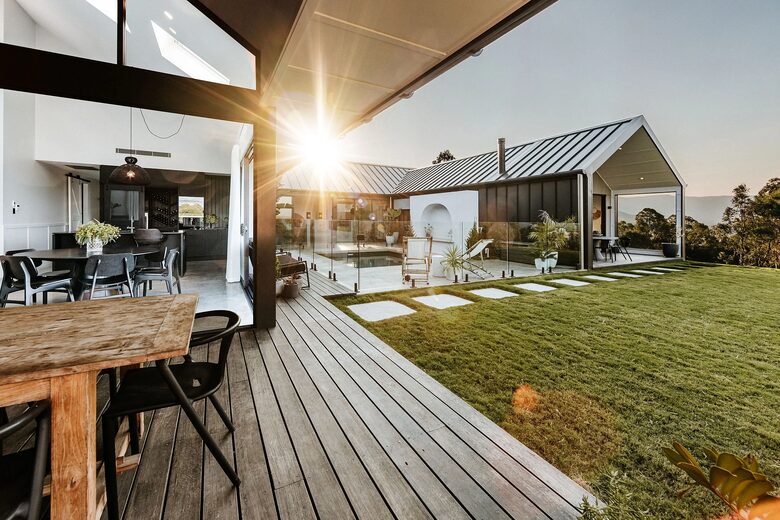 Valley Elegance on 60 Acres - Kangaroo Valley, Australia