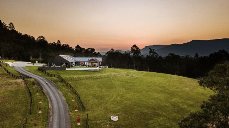 Valley Elegance on 60 Acres - Kangaroo Valley, Australia