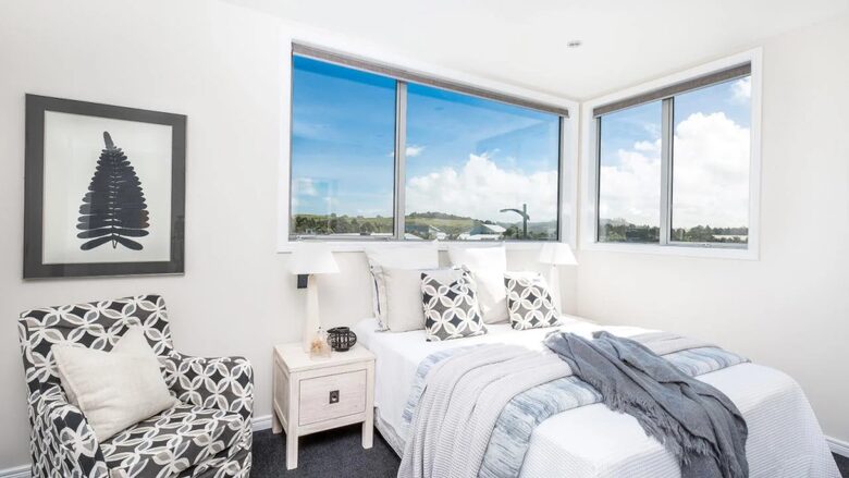 Elevated Beachside Living in Omaha - Omaha, New Zealand