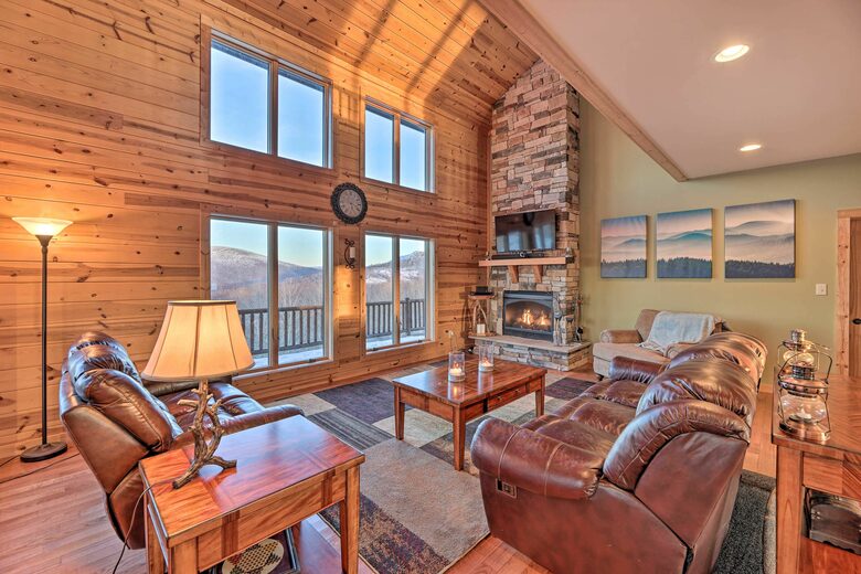 Cozy Cabin Retreat Near Snowshoe Mountain - Slatyfork, West Virginia