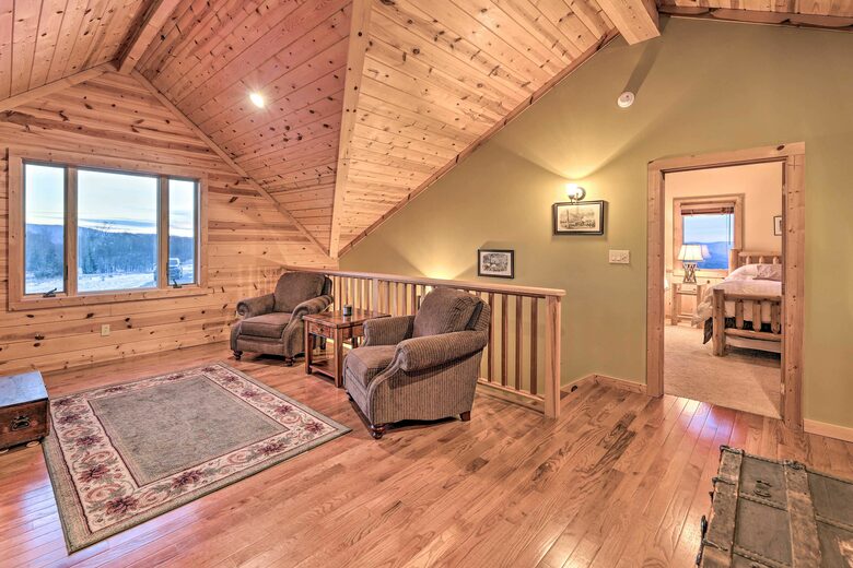 Cozy Cabin Retreat Near Snowshoe Mountain - Slatyfork, West Virginia