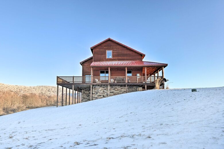 Cozy Cabin Retreat Near Snowshoe Mountain - Slatyfork, West Virginia