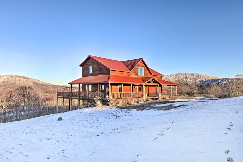 Cozy Cabin Retreat Near Snowshoe Mountain - Slatyfork, West Virginia