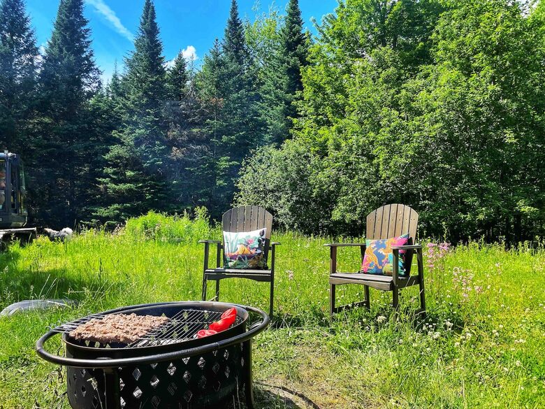 Timeless Charm on 14 Private Acres in Montgomery - Montgomery, Vermont