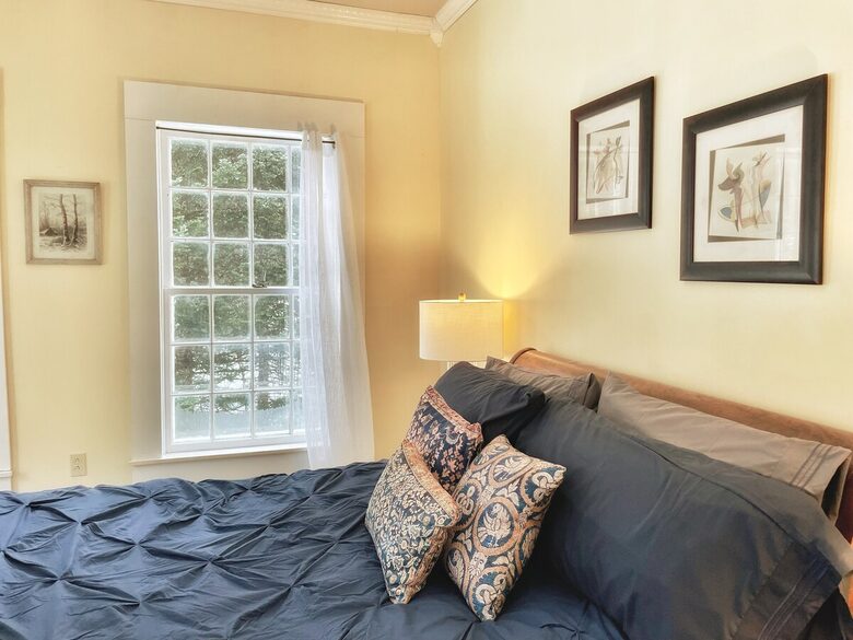 Timeless Charm on 14 Private Acres in Montgomery - Montgomery, Vermont