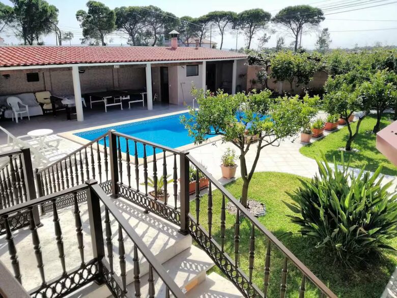 Family Villa with Private Pool Near Santo André Lagoon - Brescos, Santo André, Portugal