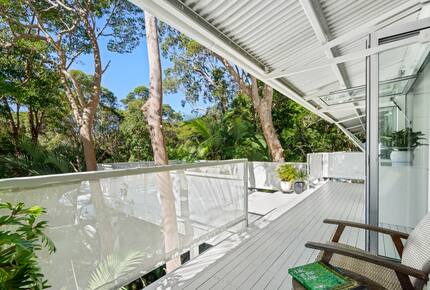 Luxury Tree-Top Retreat in Noosa’s Prestigious Little Cove - Noosa Heads, Australia