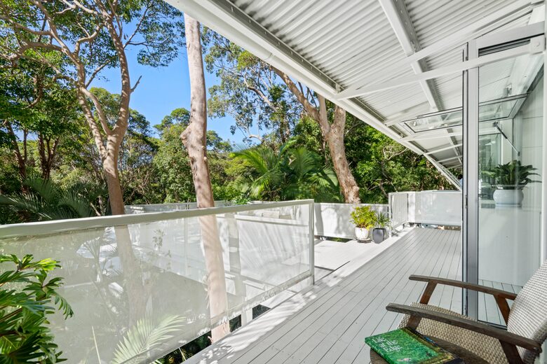 Luxury Tree-Top Retreat in Noosa’s Prestigious Little Cove - Noosa Heads, Australia