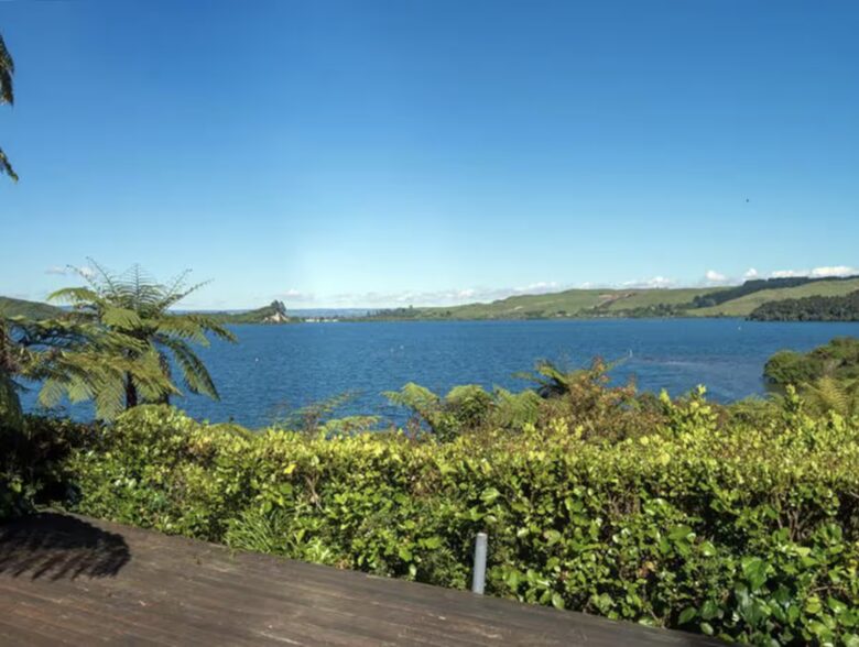 Peaceful Bush Retreat with Water Views - Rotorua, New Zealand