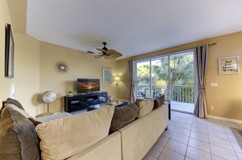 Sophisticated Siesta Key Retreat with Resort Pool - Sarasota, Florida