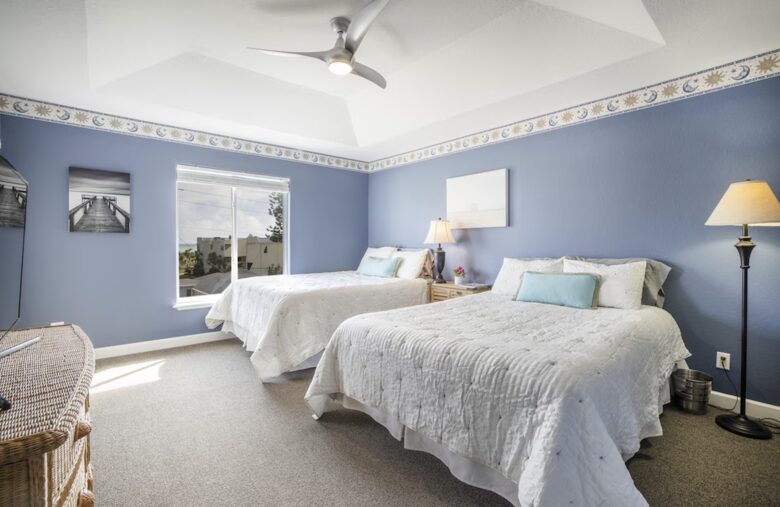 Sophisticated Siesta Key Retreat with Resort Pool - Sarasota, Florida