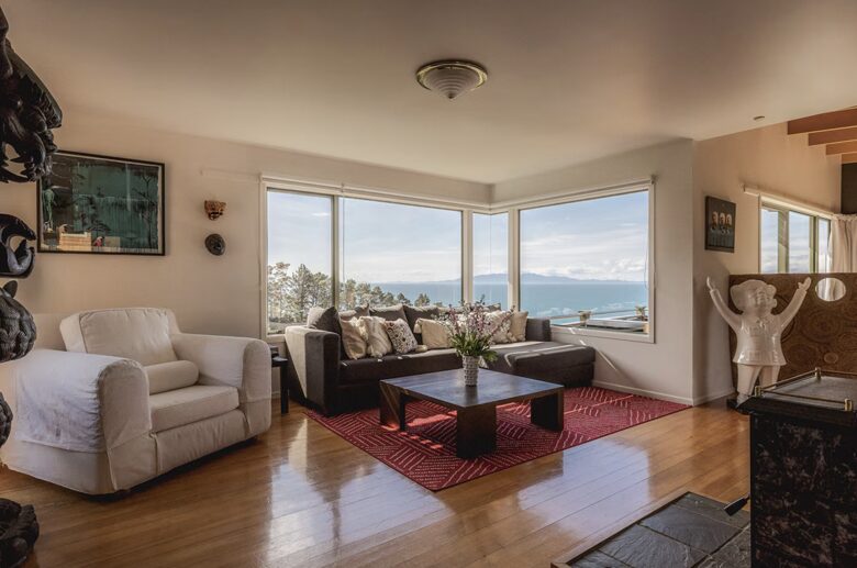 Expansive Island Escape Above Onetangi Beach - Waiheke Island, New Zealand