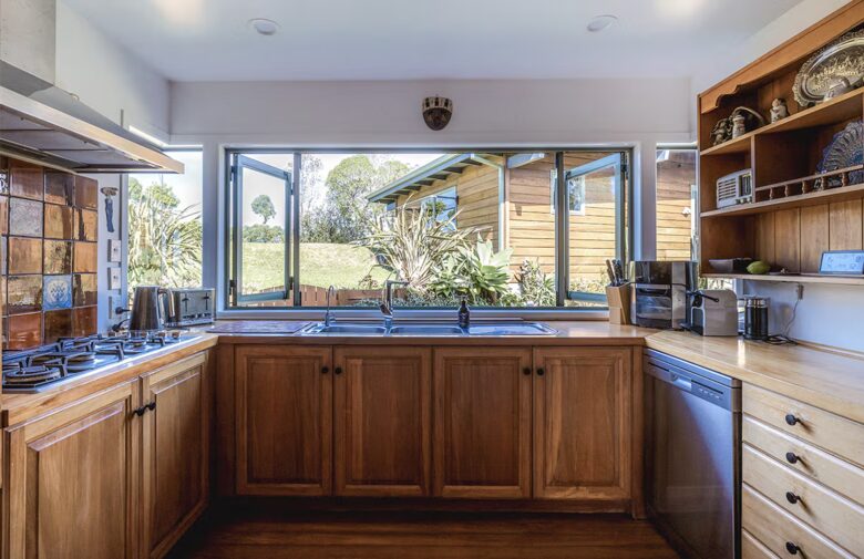 Expansive Island Escape Above Onetangi Beach - Waiheke Island, New Zealand