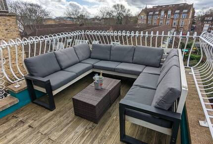 Elegant Victorian Home with Rooftop Terrace in Prime London - London, United Kingdom