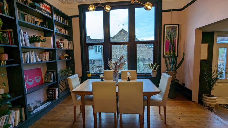 Elegant Victorian Home with Rooftop Terrace in Prime London - London, United Kingdom