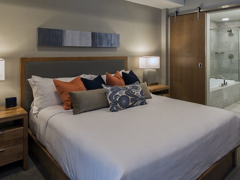 Grand Colorado on Peak 8 | 2-Bedroom Getaway in Breckenridge - Breckenridge, Colorado