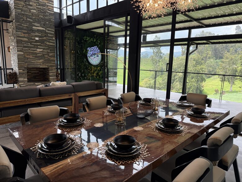 A Refined Mountain Haven in the Andes - San Pedro de los Milagros, Colombia