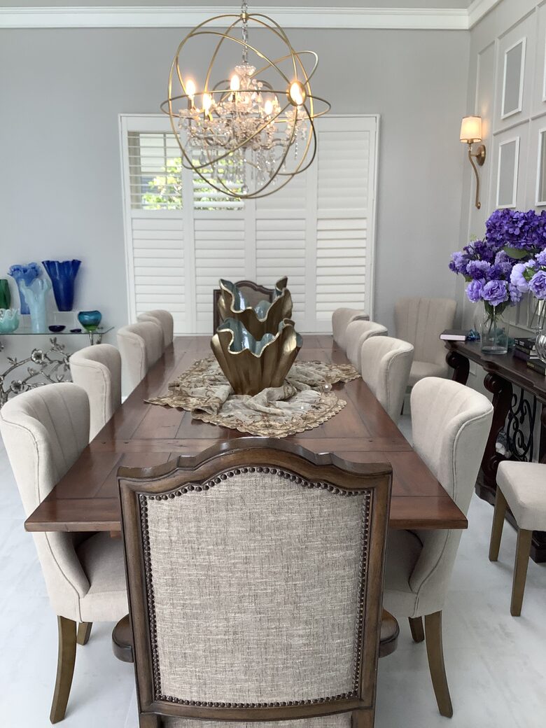 Elegant Estate with Private Dock & Golf Access in Naples - Naples, Florida