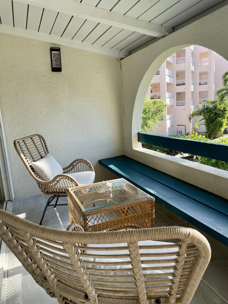 Elegant Coastal Living with Resort-Style Amenities - St Thomas, Virgin Islands, U.S.